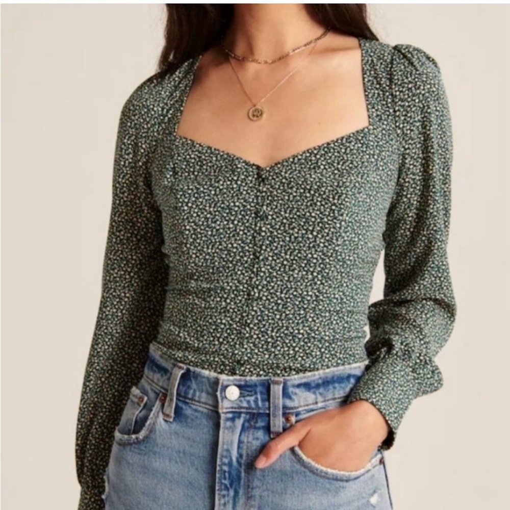 Abercrombie & Fitch Floral Green Long Sleeve Top